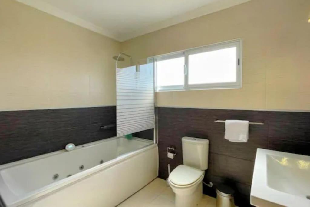 Вилла Urban Park House Faja de Baixo Экстерьер фото
